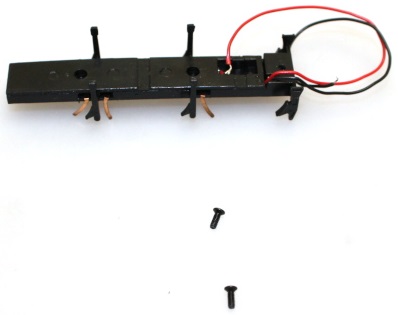 Loco Underframe w/ Contacts (K4 4-6-4 TCS Sound) - Click Image to Close
